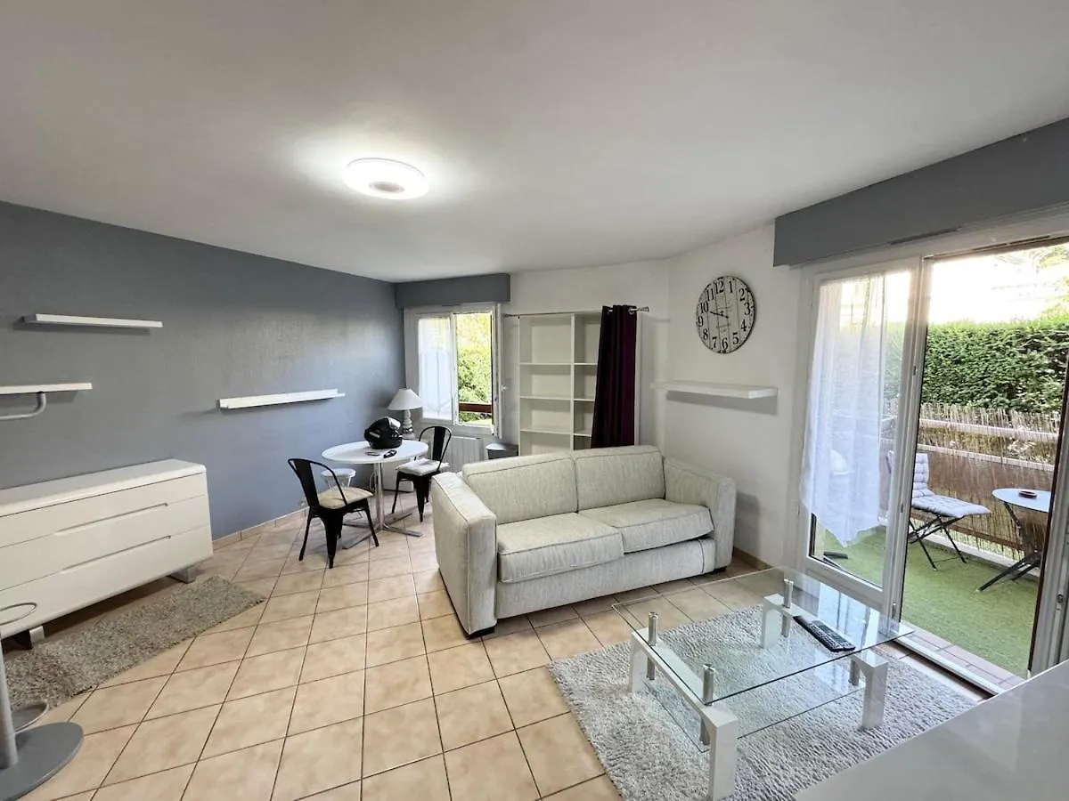 Chez Pierre-Olivier Apartment Saint-Julien-en-Genevois